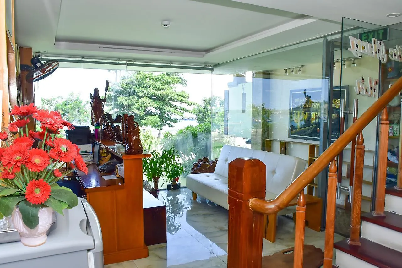 Sea View Dn Hotel Da Nang